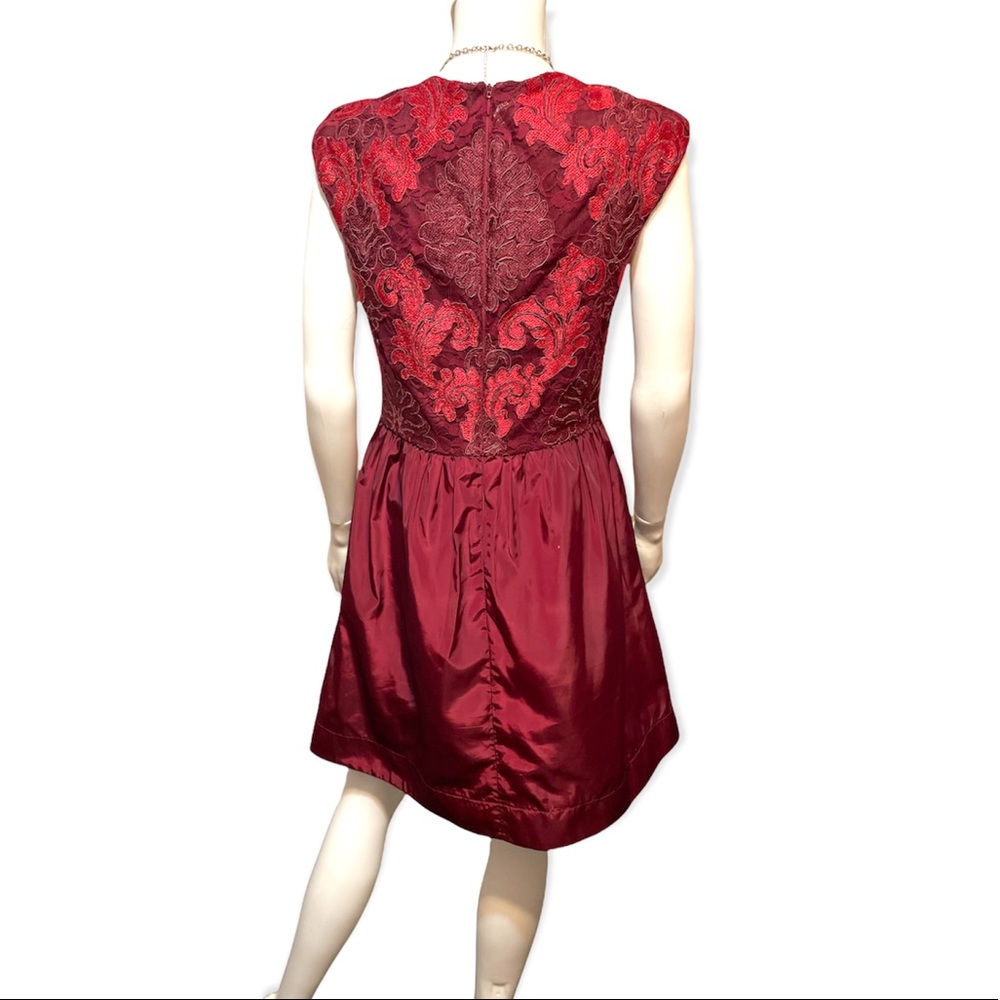 Taylor Red embroidered Pouf Dress - Picture 4 of 4
